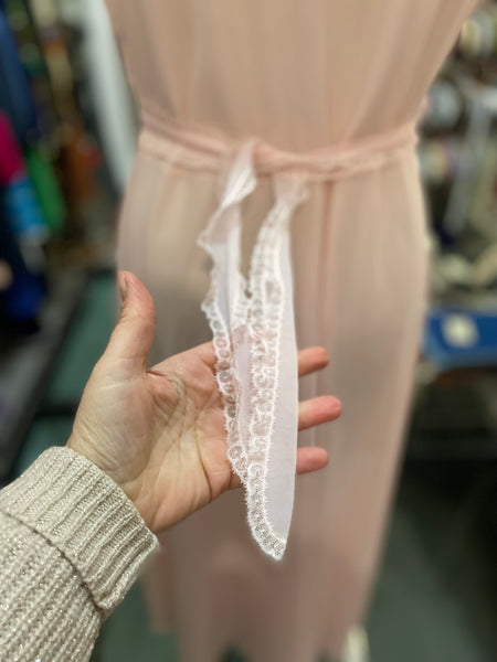 Set camicia da notte e vestaglia rosa baby