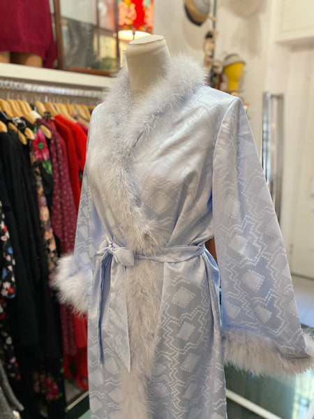 Vestaglia celeste marabou
