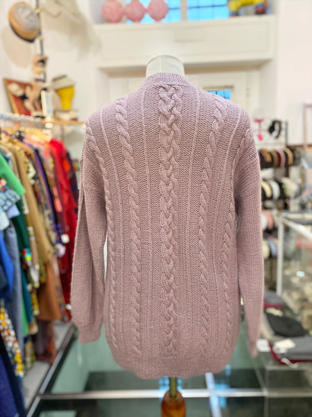 Maglione lilla trecce