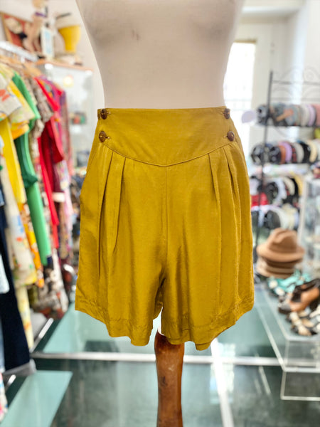 Shorts senape