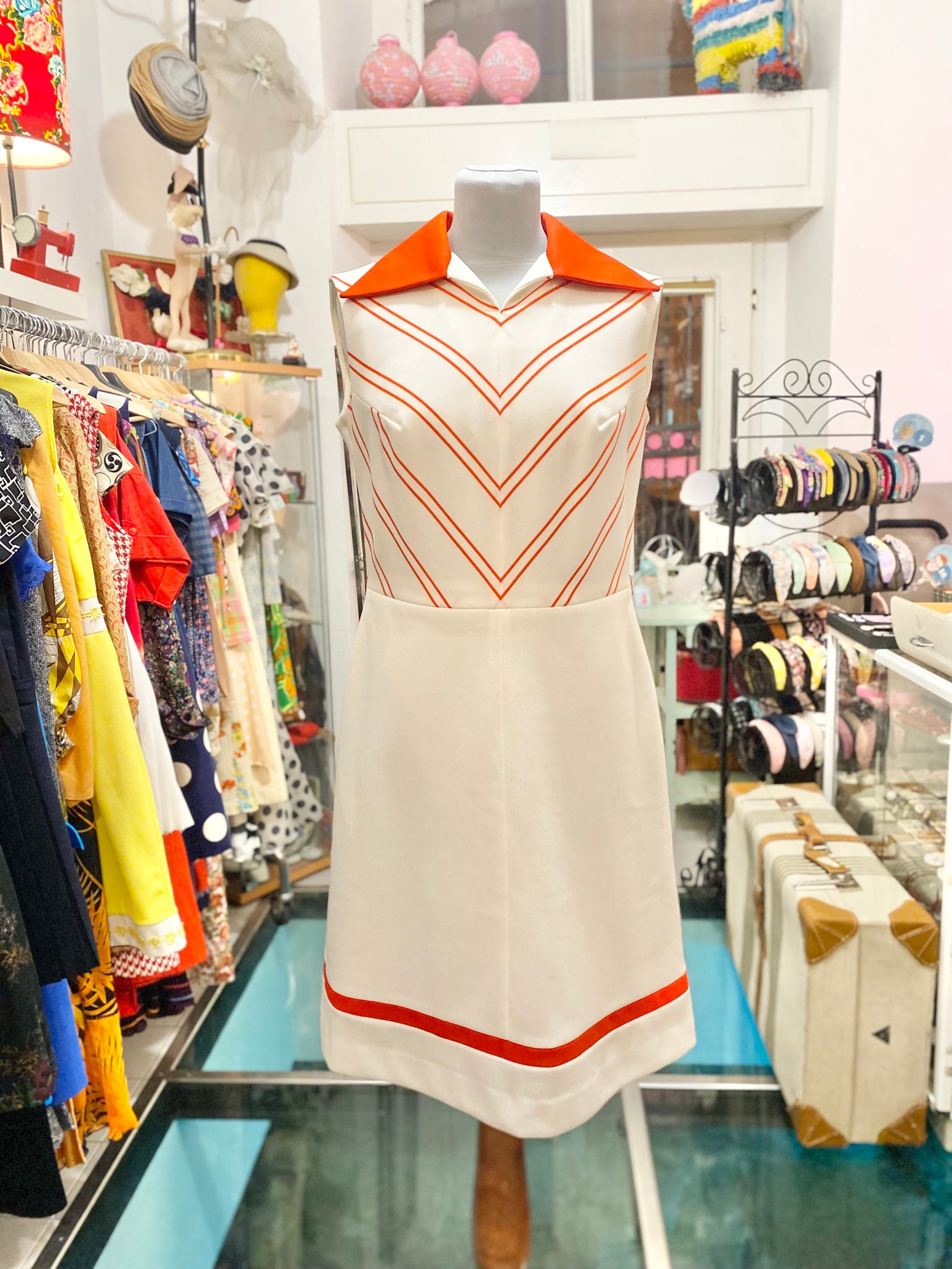 Abito 70s bianco rosso