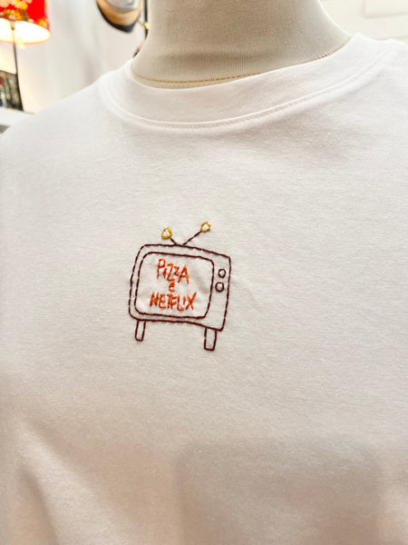 T-shirt pizza e netflix
