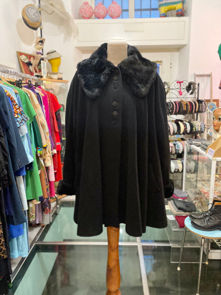 Cappotto collo pelouche