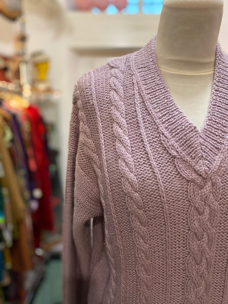 Maglione lilla trecce