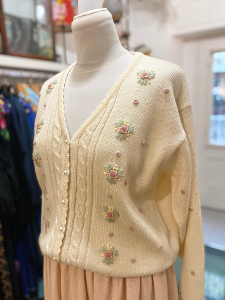 Cardigan ricami