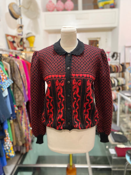 Cardigan cuori e fiocchi