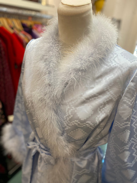 Vestaglia celeste marabou