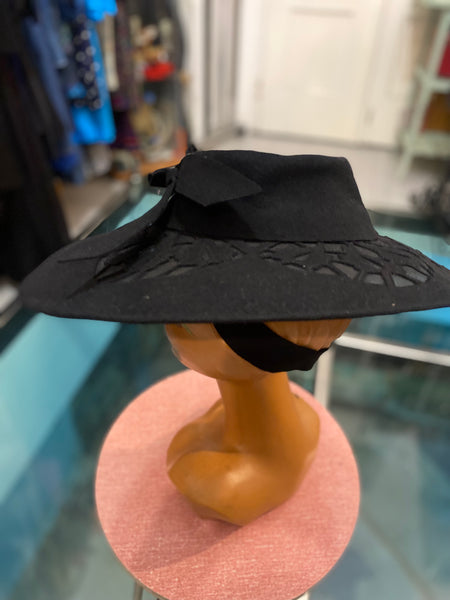 Cappello anni 40 traforo