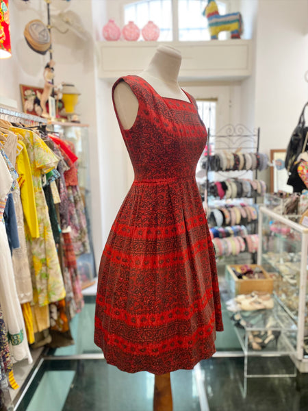 Abito rosso broccato 50s