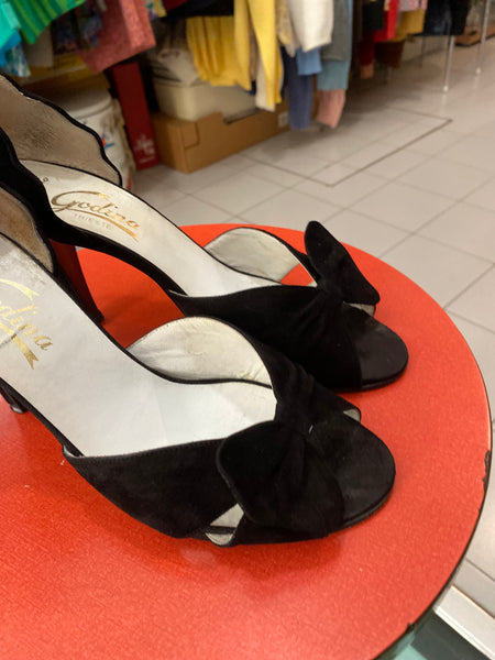 Open toe camoscio
