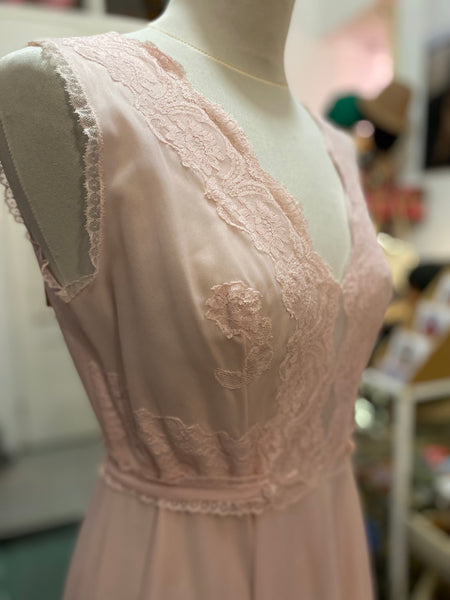 Set camicia da notte e vestaglia rosa baby