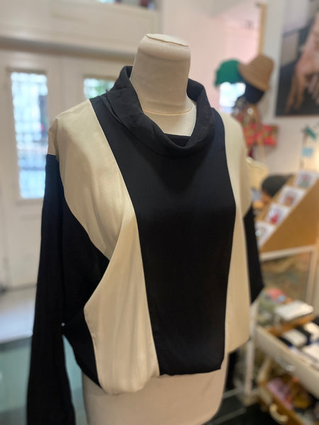 Blusa seta bianco nero