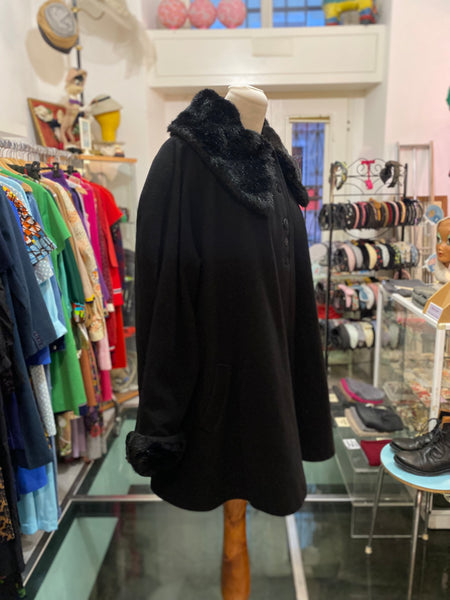 Cappotto collo pelouche