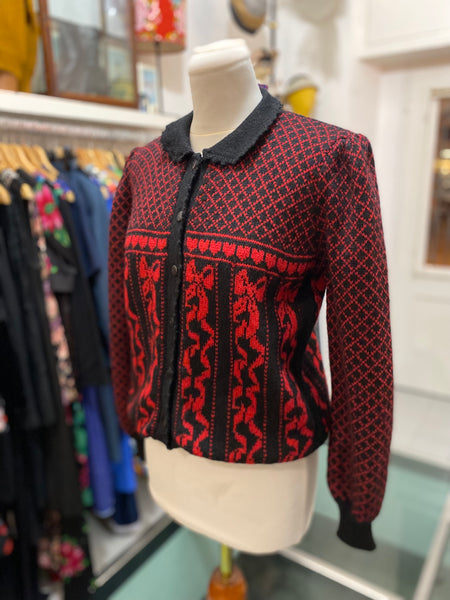 Cardigan cuori e fiocchi