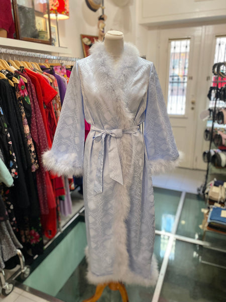 Vestaglia celeste marabou