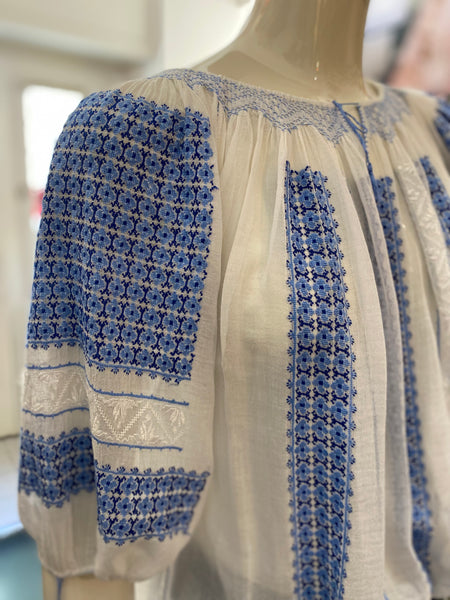 Camicia folk