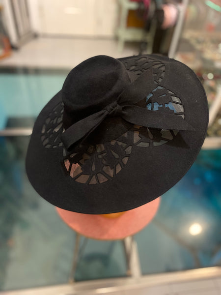 Cappello anni 40 traforo