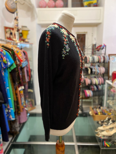 Cardigan fiori ricamati