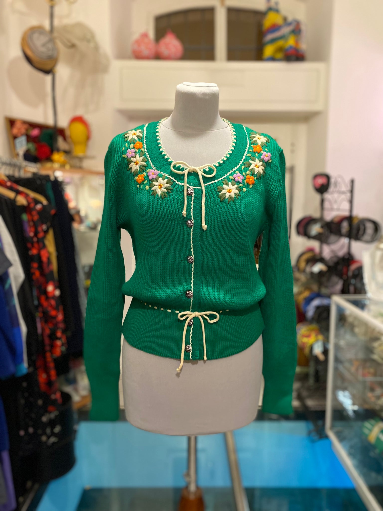 Cardigan tirolese verde